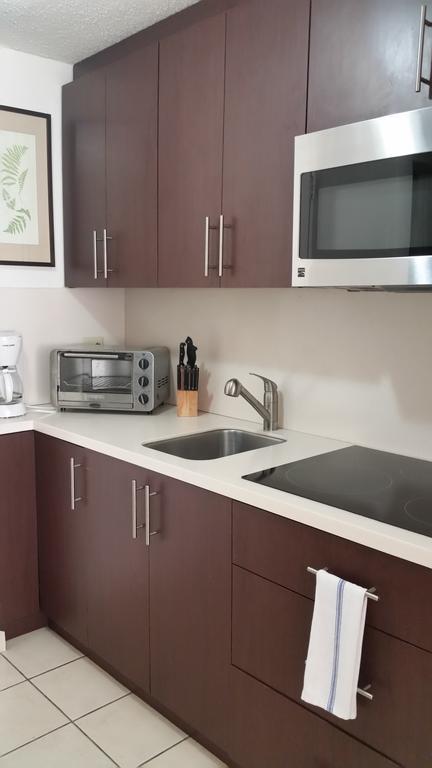 Beachfront Coral Beach Condo San Juan Dış mekan fotoğraf