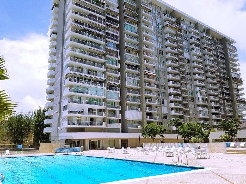 Beachfront Coral Beach Condo San Juan Dış mekan fotoğraf