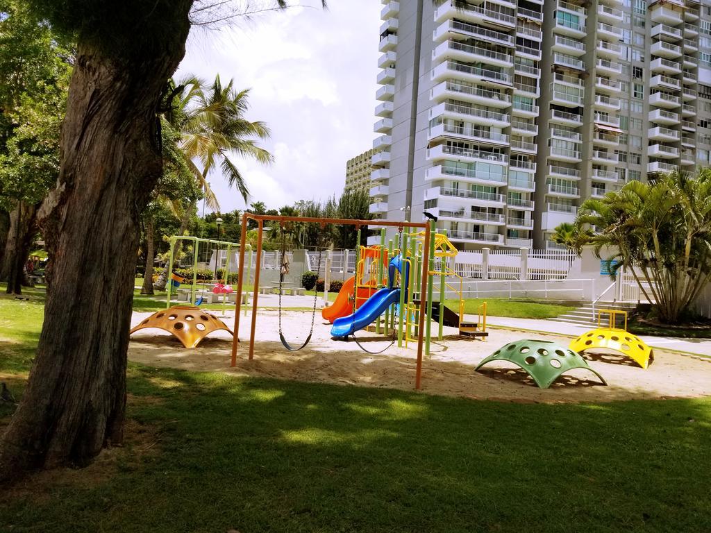 Beachfront Coral Beach Condo San Juan Dış mekan fotoğraf