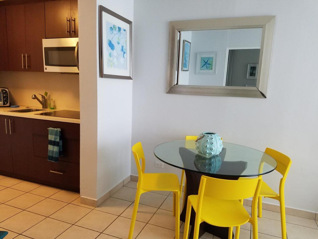 Beachfront Coral Beach Condo San Juan Dış mekan fotoğraf