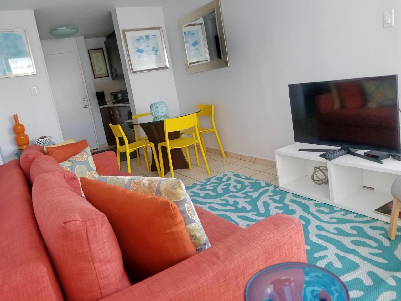 Beachfront Coral Beach Condo San Juan Dış mekan fotoğraf